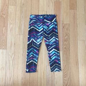 Threads 4 Thought workout capris Medium